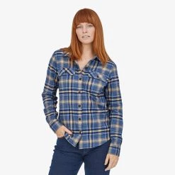 Patagonia Women's Long-Sleeved Organic Cotton Midweight Fjord Flannel Shirt