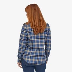 Patagonia Women's Long-Sleeved Organic Cotton Midweight Fjord Flannel Shirt